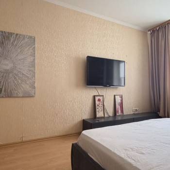 Сдается 1-комнатная квартира, 37 м²