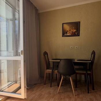Сдается 1-комнатная квартира, 37 м²