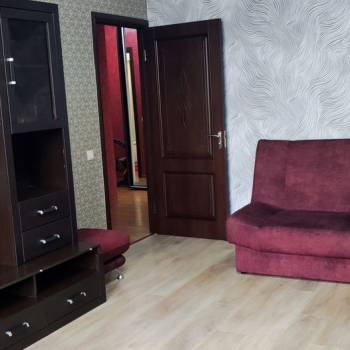Сдается 1-комнатная квартира, 42 м²