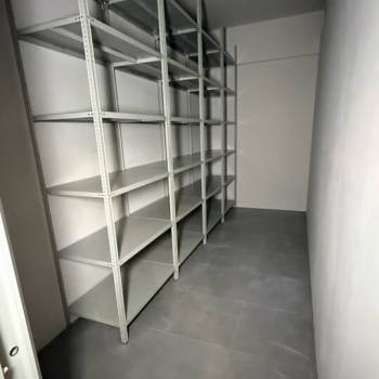 Продается Нежилое помещение, 10 м²