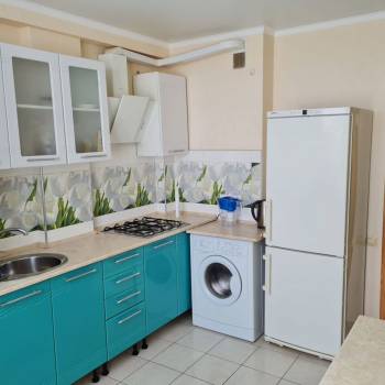 Сдается 1-комнатная квартира, 37 м²