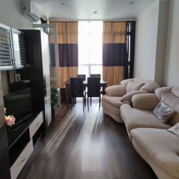 Продается 1-комнатная квартира, 45 м²