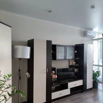 Продается 1-комнатная квартира, 45 м²
