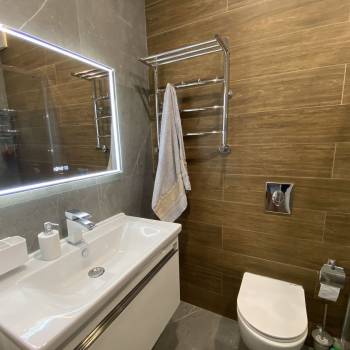 Сдается 1-комнатная квартира, 60 м²