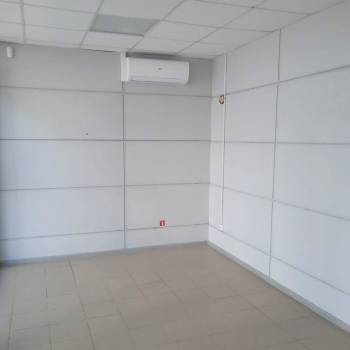 Сдается Нежилое помещение, 18 м²