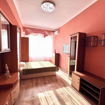 Сдается 1-комнатная квартира, 41 м²