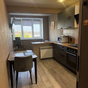 Продается 1-комнатная квартира, 36,5 м²