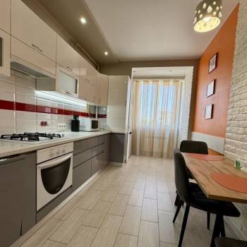 Сдается 1-комнатная квартира, 40,3 м²