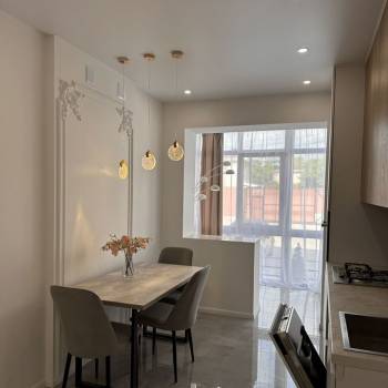 Сдается 2-х комнатная квартира, 102 м²