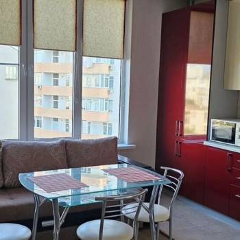 Сдается 1-комнатная квартира, 42 м²