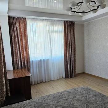 Сдается 1-комнатная квартира, 42 м²