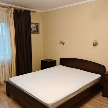 Сдается 1-комнатная квартира, 42 м²
