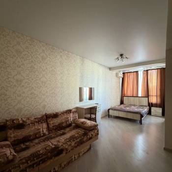 Сдается 1-комнатная квартира, 43 м²