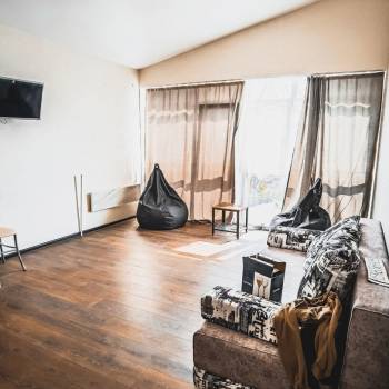 Сдается 1-комнатная квартира, 42 м²