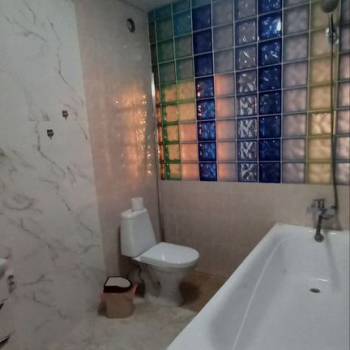 Сдается 1-комнатная квартира, 80 м²