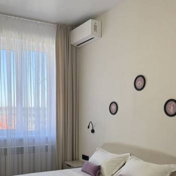 Продается 1-комнатная квартира, 40 м²