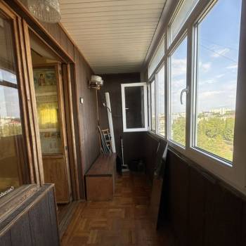 Продается 1-комнатная квартира, 37 м²
