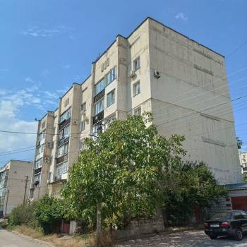 Продается 2-х комнатная квартира, 114 м²