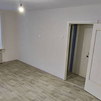 Продается 1-комнатная квартира, 45 м²