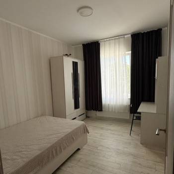 Сдается 2-х комнатная квартира, 72 м²