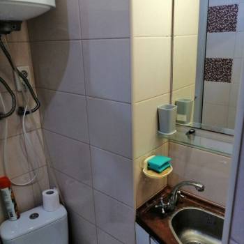 Продается 1-комнатная квартира, 12 м²