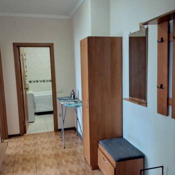 Сдается 1-комнатная квартира, 38 м²
