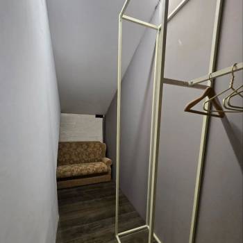 Продается 1-комнатная квартира, 82 м²