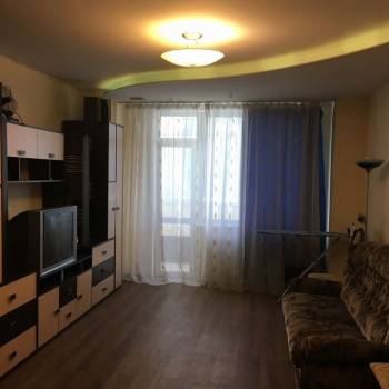 Сдается 2-х комнатная квартира, 75 м²