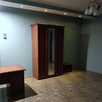 Сдается 2-х комнатная квартира, 114 м²