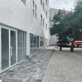 Сдается Нежилое помещение, 150 м²
