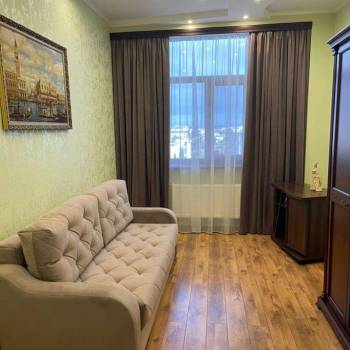 Сдается Многокомнатная квартира, 97 м²