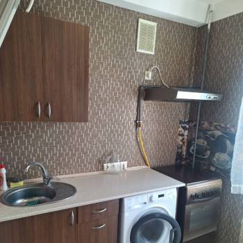 Сдается 1-комнатная квартира, 35 м²