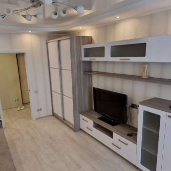Сдается 1-комнатная квартира, 45 м²