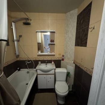 Сдается 1-комнатная квартира, 47 м²