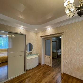 Продается 3-х комнатная квартира, 62 м²