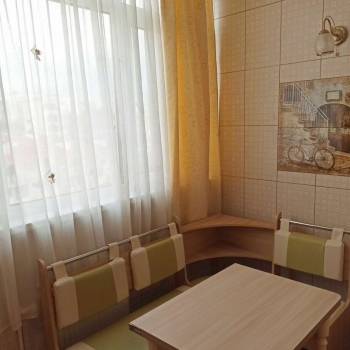 Сдается 1-комнатная квартира, 45 м²