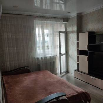 Сдается 1-комнатная квартира, 40 м²