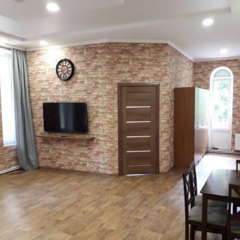 Сдается 2-х комнатная квартира, 65 м²