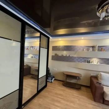 Сдается 2-х комнатная квартира, 65 м²
