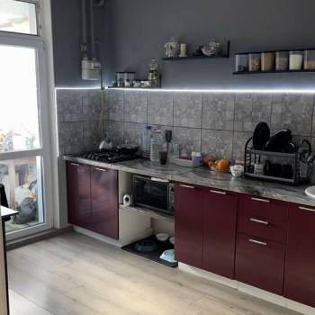 Продается 1-комнатная квартира, 45 м²