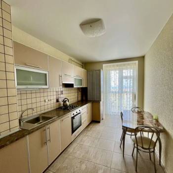 Сдается 1-комнатная квартира, 40,3 м²