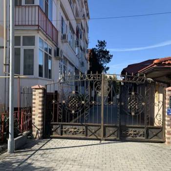 Продается 1-комнатная квартира, 51 м²