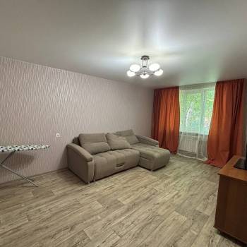 Сдается Многокомнатная квартира, 63 м²