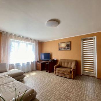 Продается 1-комнатная квартира, 40,3 м²