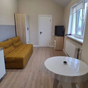 Продается 1-комнатная квартира, 28 м²