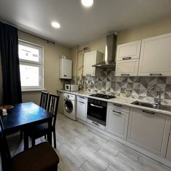 Сдается 2-х комнатная квартира, 58 м²