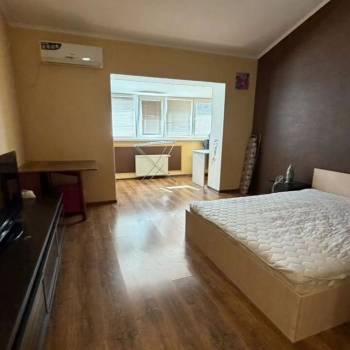 Сдается 1-комнатная квартира, 34 м²