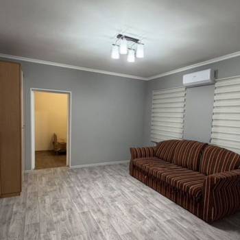 Сдается Многокомнатная квартира, 80 м²