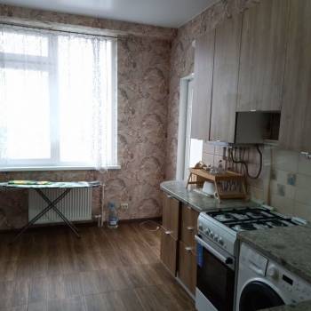 Сдается 1-комнатная квартира, 39 м²