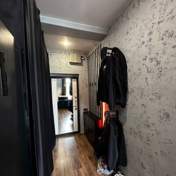 Продается 1-комнатная квартира, 35 м²